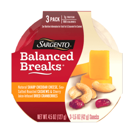 Sargento® Balanced Breaks® Natural Sharp Cheddar Cheese, Sea-Salted Roasted Cashews and Cherry Juice-Infused Dried Cranberries Snack Kit, 3-Pack