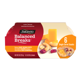 Sargento® Balanced Breaks® Natural Sharp Cheddar Cheese, Sea-Salted Cashews and Cherry Juice-Infused Dried Cranberries Snack Kit, 6-Pack