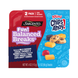Sargento® Fun! Balanced Breaks® Natural Mild Cheddar Cheese, Cherries & Berries Natural Flavored Fruit Snacks & Mini CHIPS AHOY!® Cookies Snack Kit, 2-Pack