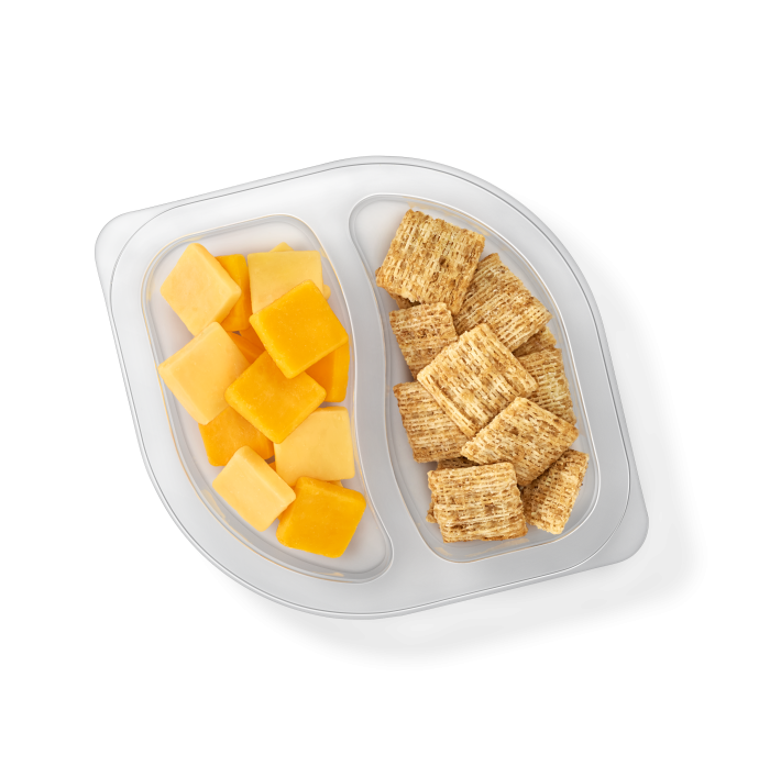 BBCC Gouda SharpChed Triscuit