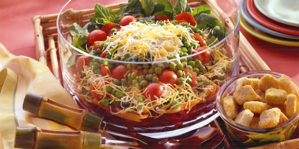 1053 FestiveLayeredSalad