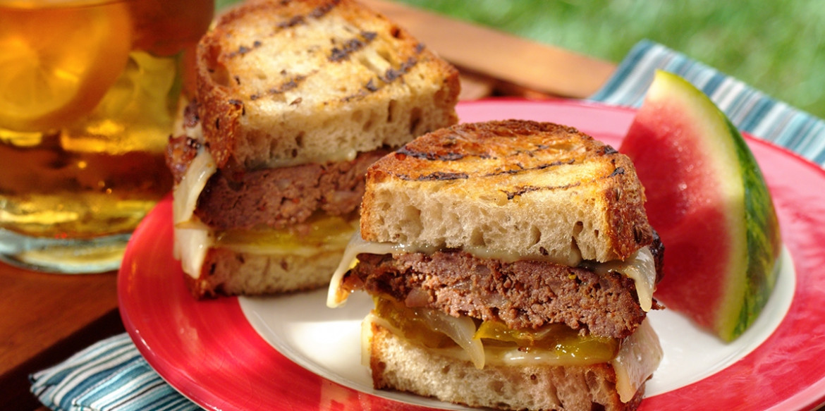 1691 Grilled Patty Melt wSwiss