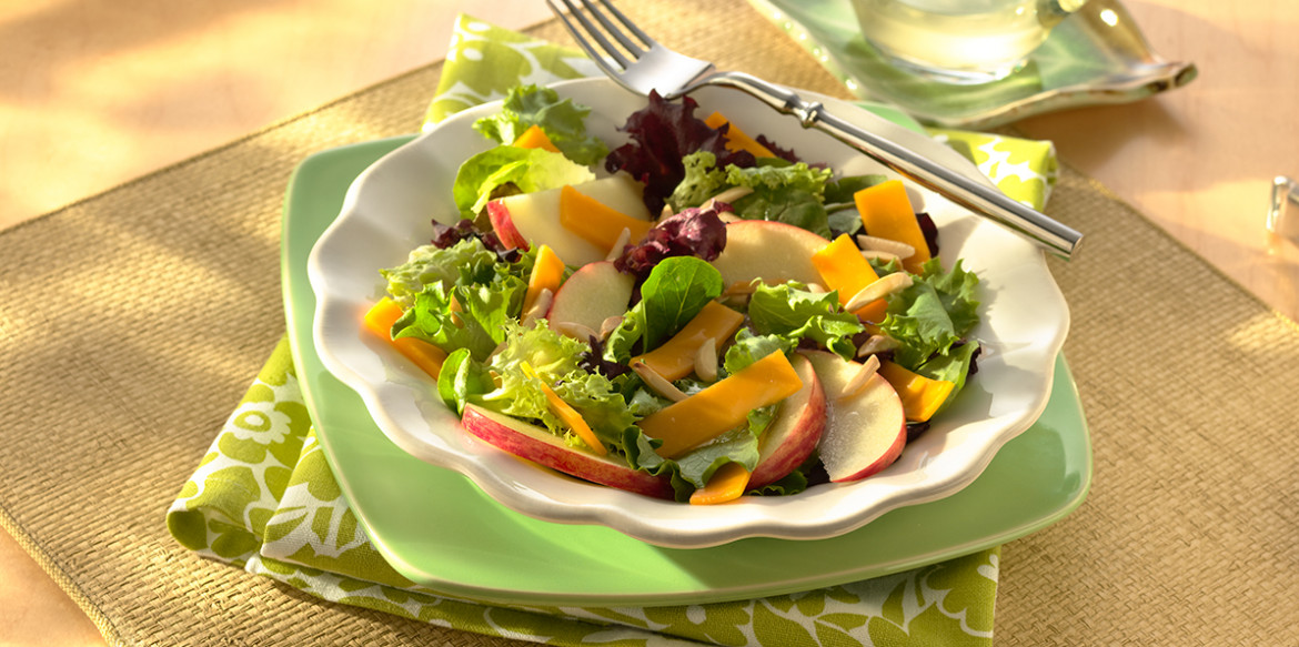 1760 Apple Almond Cheddar Salad