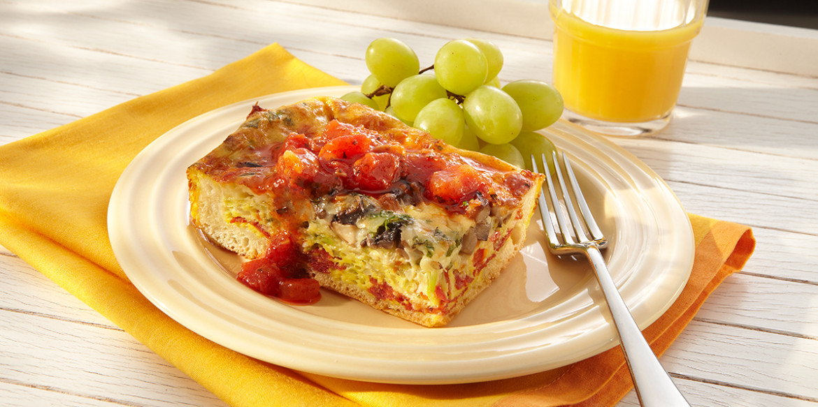 2040 deep dish breakfast pizza 3owwjYY