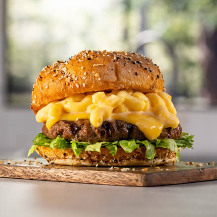 35773 SL NtrlAmrcn RCP MacAndCheeseBurger 08 Burger Images 3500x2108