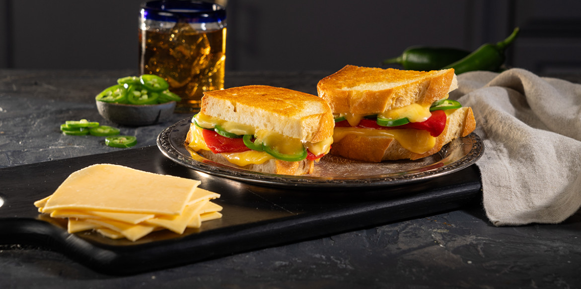 GoudaRedPepperGrilledCheese
