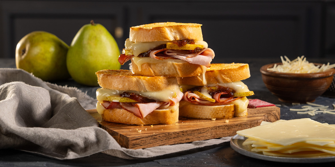 HamPearFigGrilledCheese