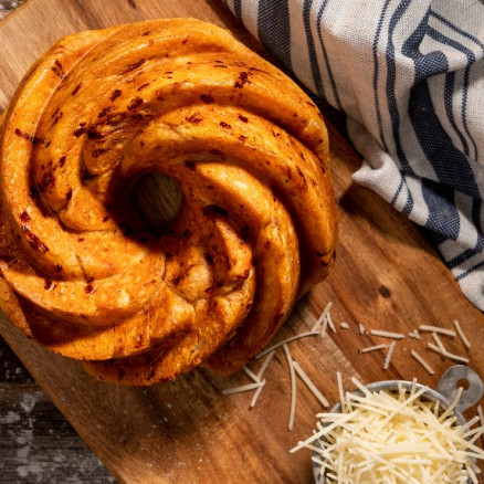 ParmCheeseBreadRing 023
