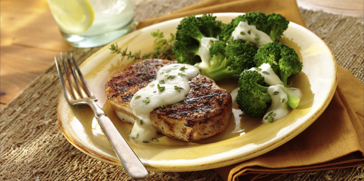 Pork Chops w Broccoli and Horseradish sauce 1620.jpg