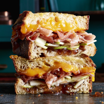 Slices GrilledCheese Apple Prosciutto SharpCheddar web