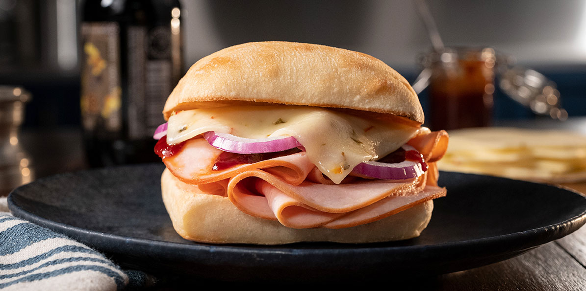 barbecued-turkey-sandwich-recipe-sargento