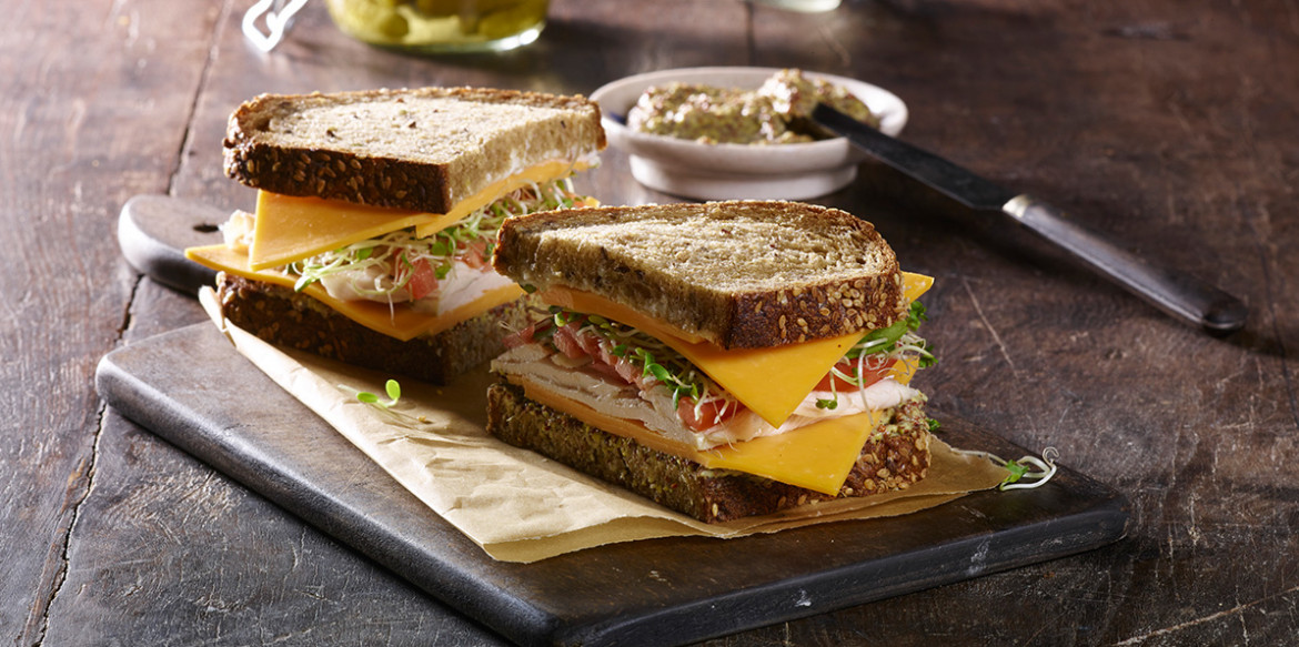 cheddar chicken sandwich