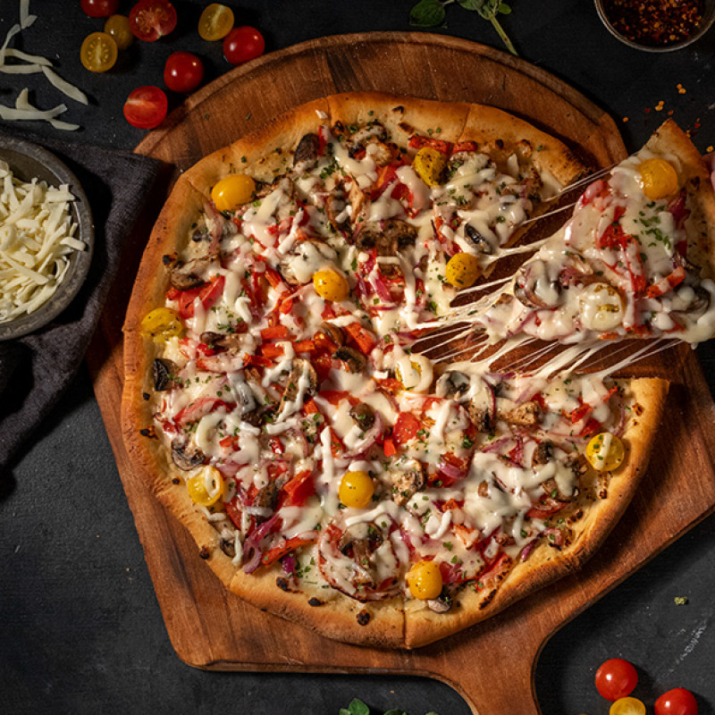 Cheese & Fresh Veggie Pizza-image
