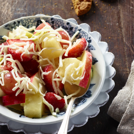 fruit and cheese dessert