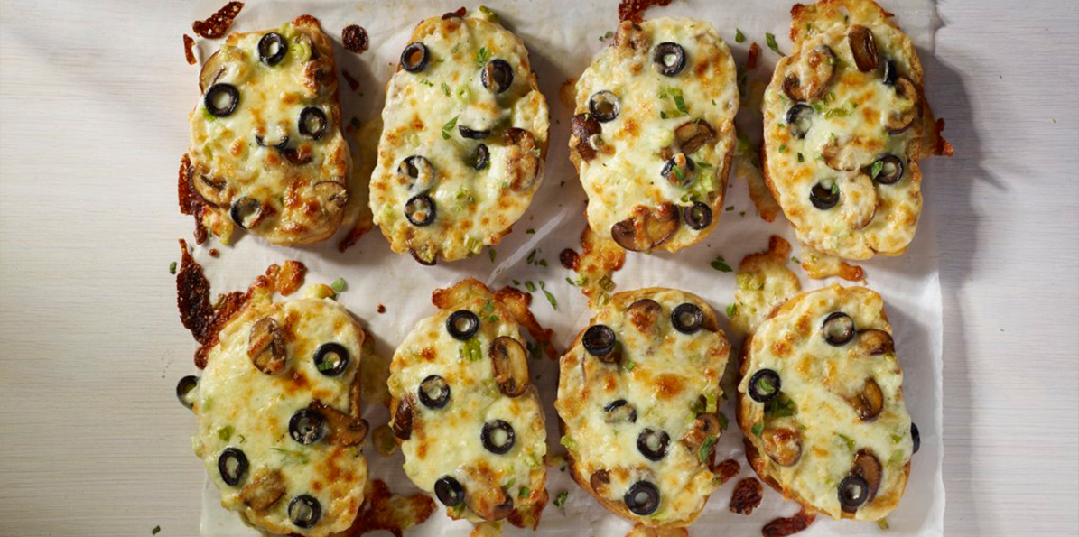 Greek Bread | Sargento® Foods Incorporated