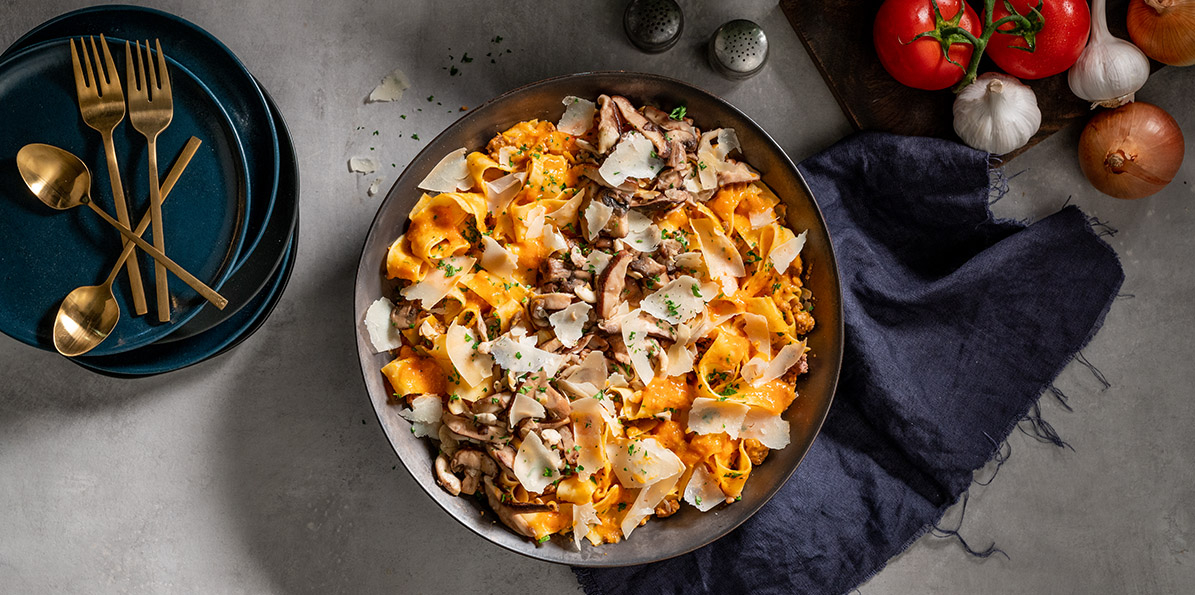 Pappardelle Pasta With Aged Parmesan Cheese | Sargento® Foods Incorporated